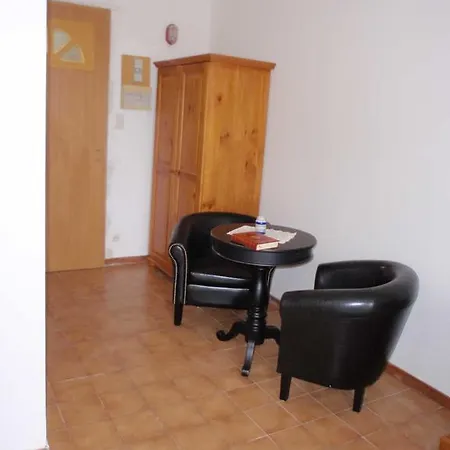 Apartahotel L'empereur 2*